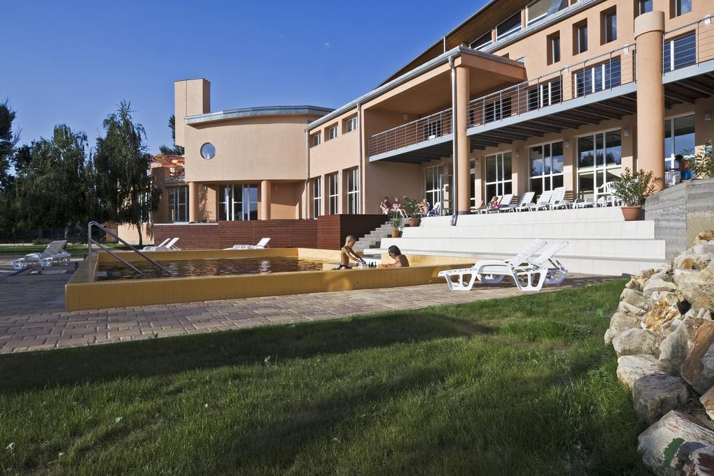 Martfu Hotel Thermal Spa Exterior foto
