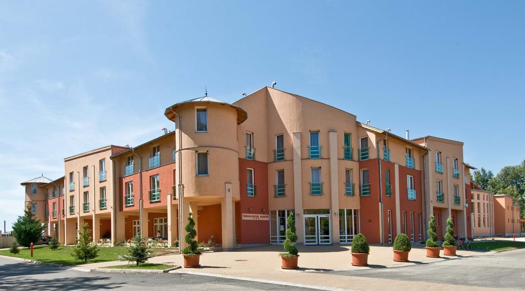 Martfu Hotel Thermal Spa Exterior foto
