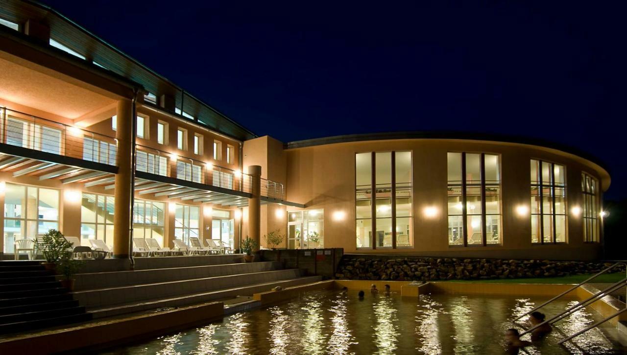 Martfu Hotel Thermal Spa Exterior foto